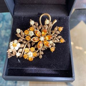 Vintage Coro brooch
